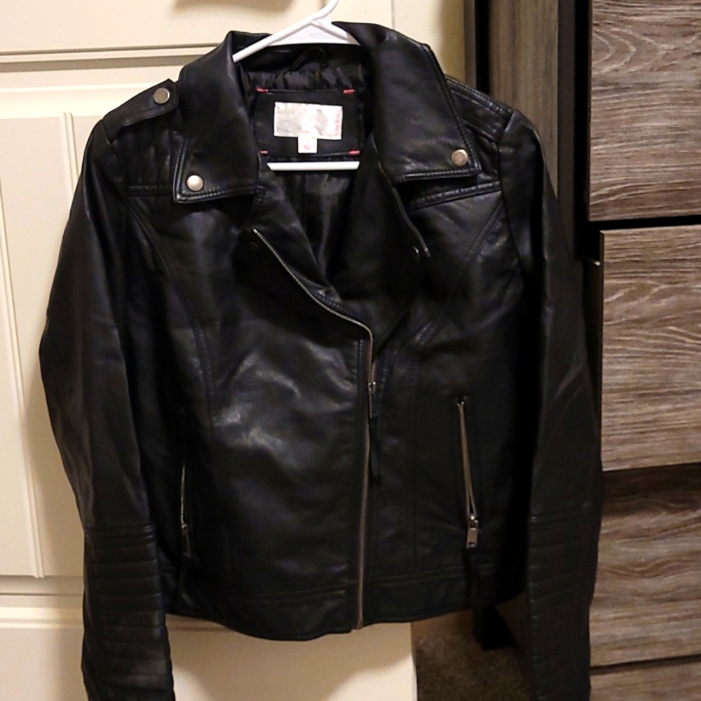 Women's size large black faux leather jacket